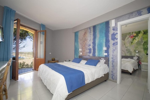 Perla Del Golfo Resort image 33